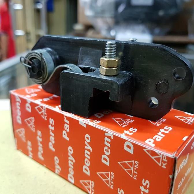 Miliki Holder Brush Untuk Denyo Generator Fa 2-5 Kva