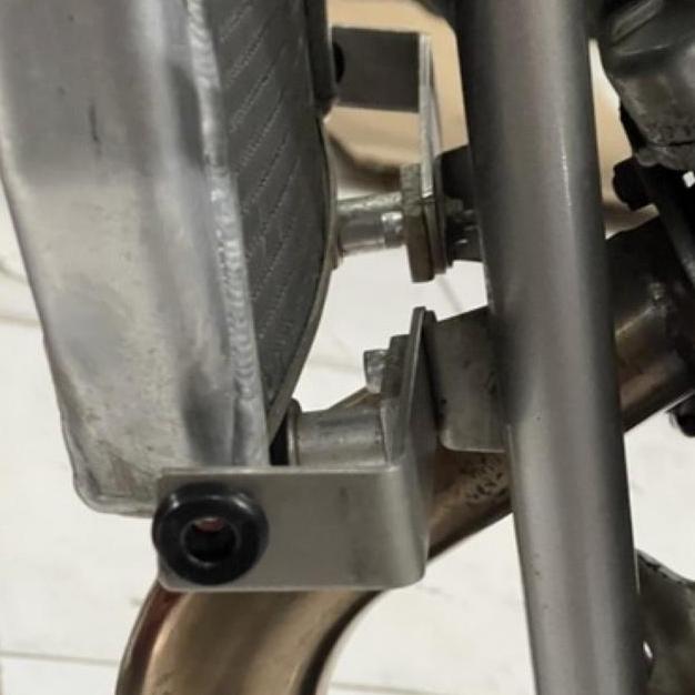 Expert- BRACKET SAYAP RADIATOR BPRO SUPPORT SIRIP NINJA R SS KOMBINASI