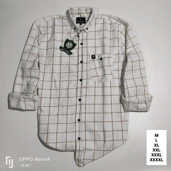 Kemeja flanel putih garis coklat