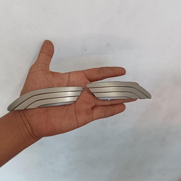 Ventilasi Belakang Helm Nolan N43