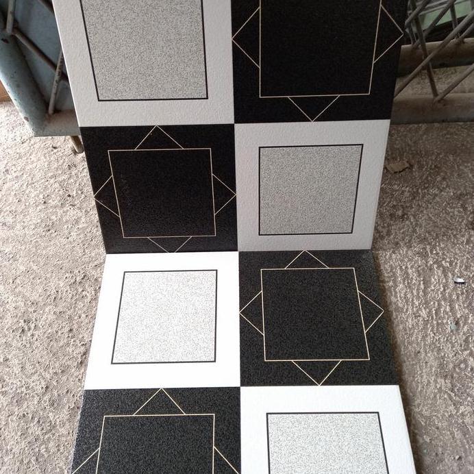 KERAMIK LANTAI 40X40 KASAR HITAM PUTIH- KERAMIK TERAS KERAMIK GARASI