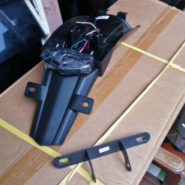 Spakbor belakang crf 150 l dudukan plat nomer besi crf 150 l stoplamp crf 150