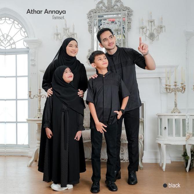 Super Murah, Riskirich Sarimbit Athar Annaya Black Baju Couple Keluarga 2026