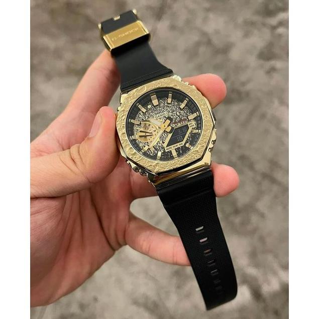 Jam Tangan G-Shock Metal Head Special Limited Edition GM-2100MG x The Moon Gold
