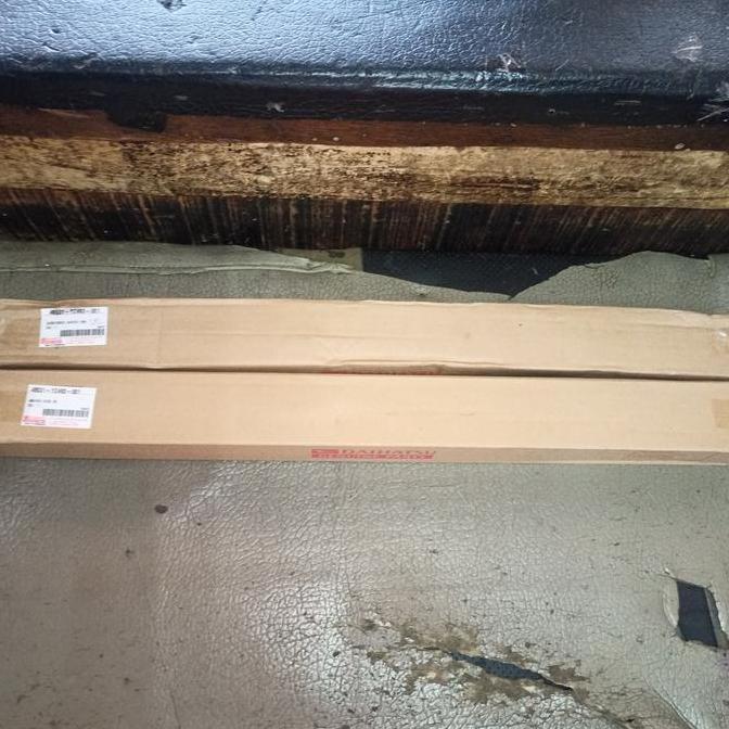 Shock Breaker Belakang Avanza Xenia Ori Asli