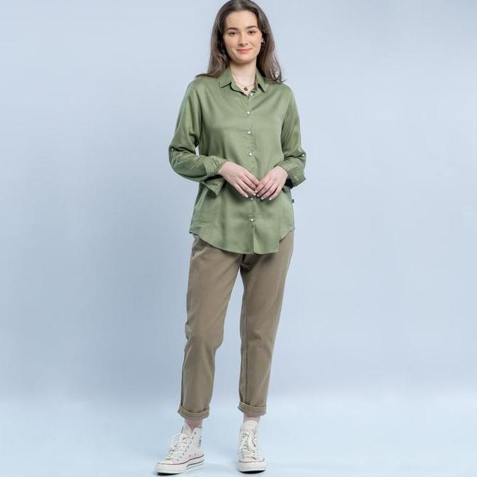 C2 Elkana Green Kemeja Casual Wanita Lengan Panjang