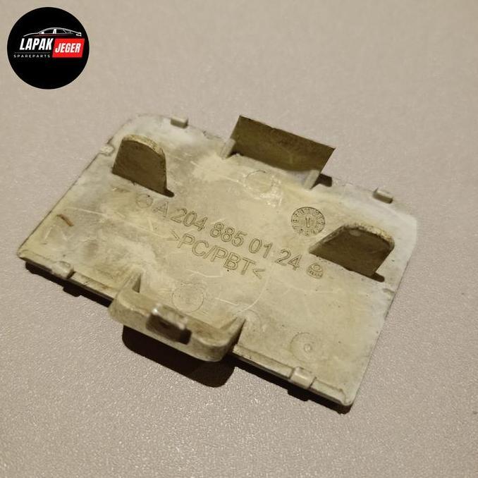 cover towing bemper depan mercy w204 a2048850124 ori bekas