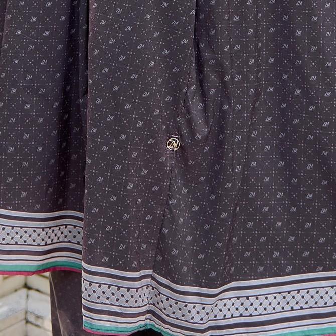 ZM Zaskia Mecca - Azzeeza Mukena Travel Parasut - Monogram