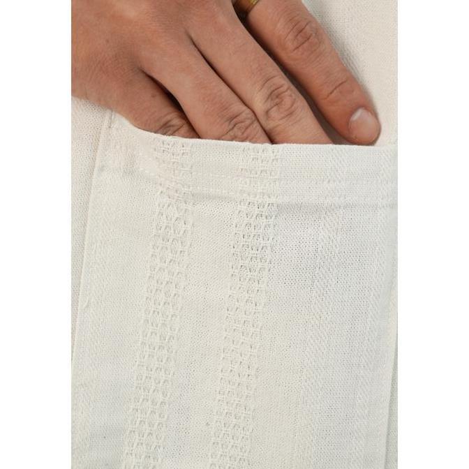 Emba Denim - Cesia Kemeja Casual Pria Cuban Collar Relaxed Fit White