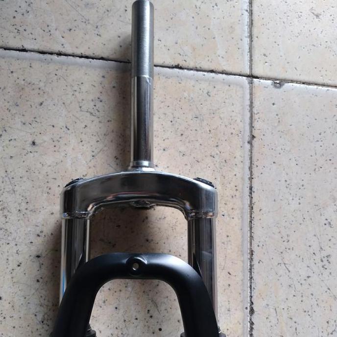 Fork Shockbreaker Depan Sepeda 26 Mtb Evo T100 Mm Standar 22.2 Ulir