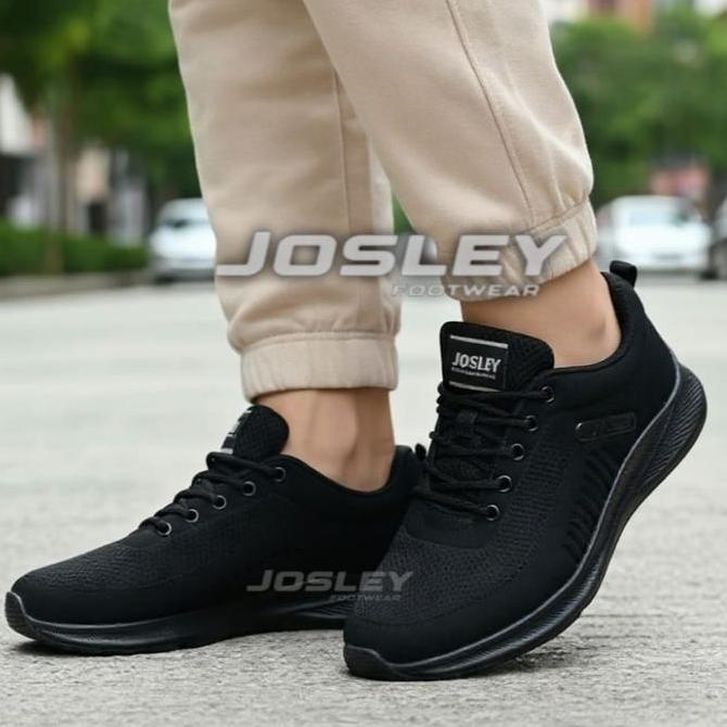 BEST SELLER SEPATU SEKOLAH HITAM POLOS SMP SMA TERBARU / SEPATU OLAHRAGA HITAM CEWEK COWOK KEREN CAS