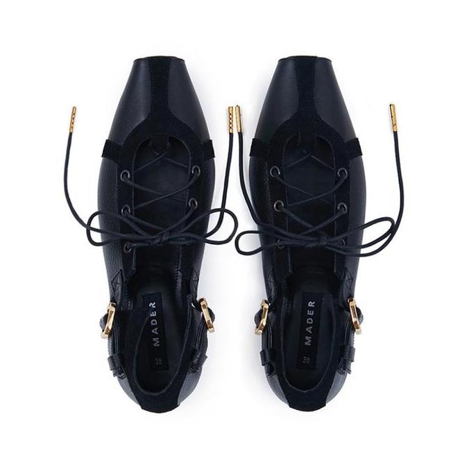 Gratong Mader Corset Shoes - Black