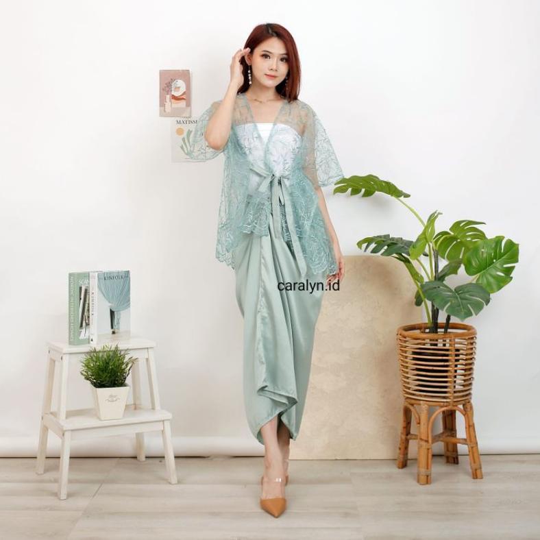 Unik Kebaya Outer Gendhis Kebaya Set Outer Dan Rok Lilit