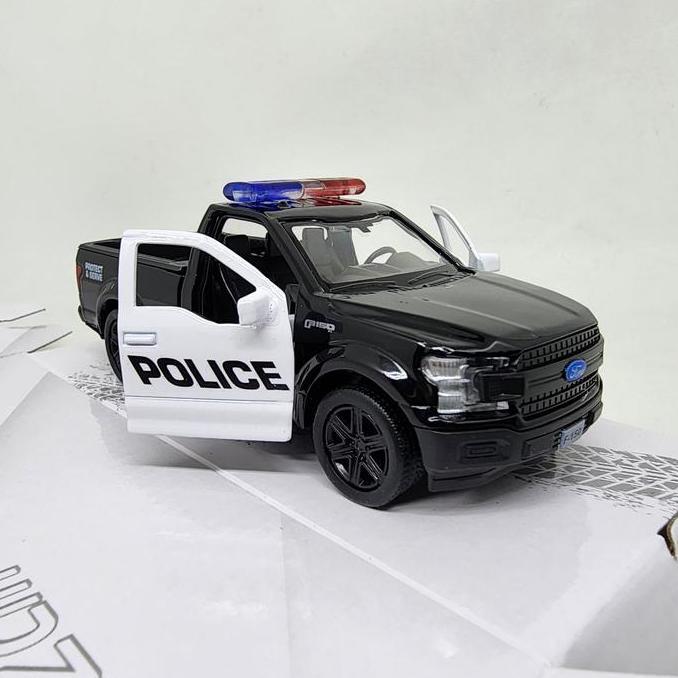 Diecast Ford F-150 Police 2018 RMZ City 1:32