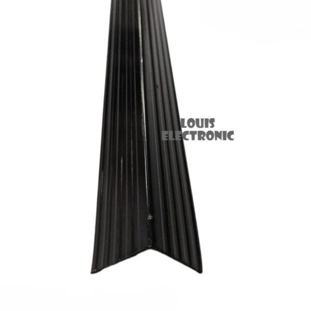 List L Hitam Aluminium Hardcase Lis Siku L Hardcase Aluminium Box 3 M