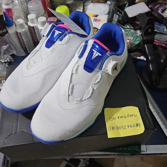 sepatu tibhar boa system (tanpa mengikat tali) putih biru