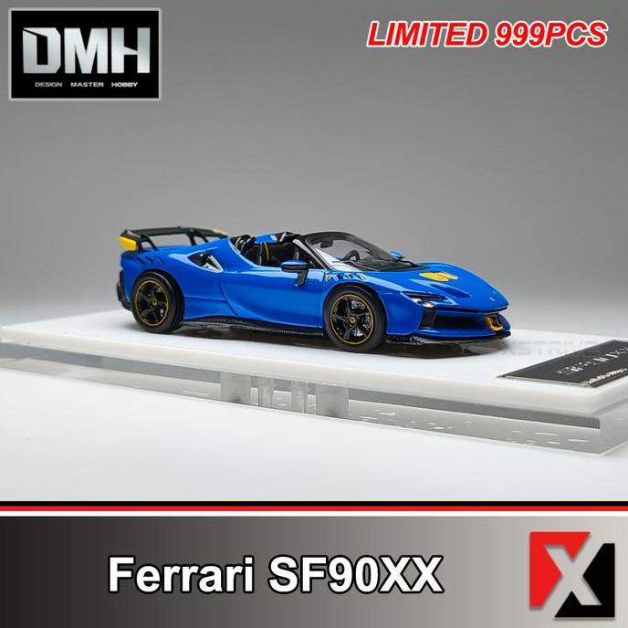 DMH 1:64 Ferrari SF90XX Spider Blue Convertible
