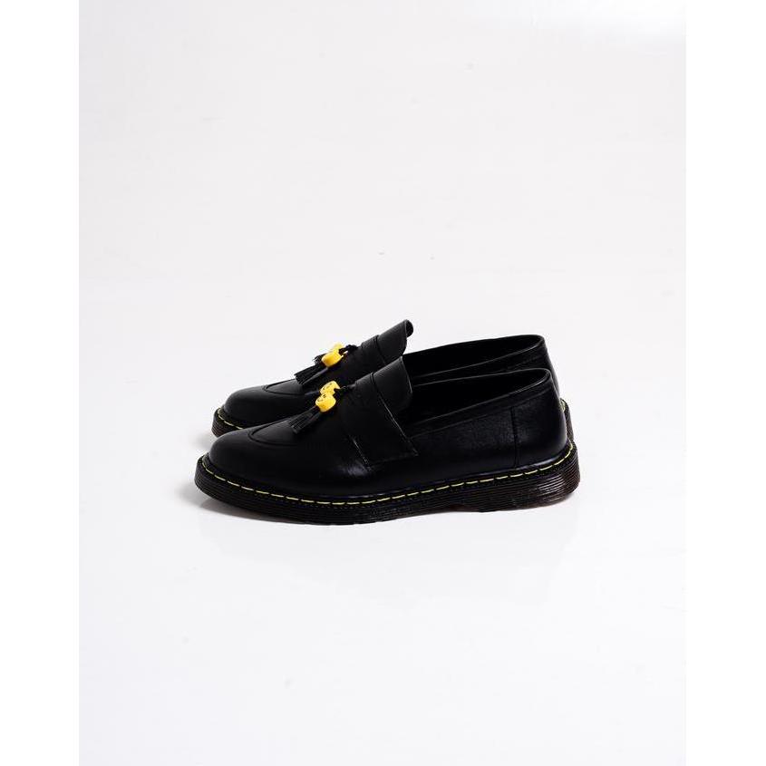 Jovem x Basboi Loafers - Loaferboi Black