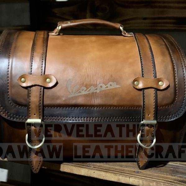 Top box vespa , tas kulit vespa , primavera , sprint , royal alloy