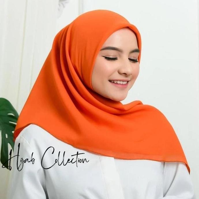Hijab Pollycotton Segi Empat Kerudung Muslim Warna Orange Bella Square Premium - Orange, Polycotton