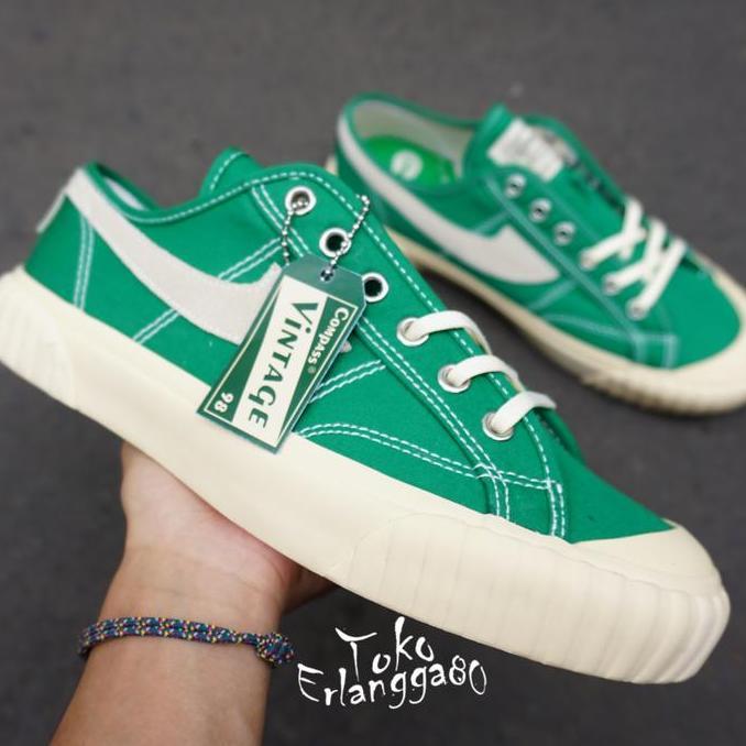 sepatu compass vintage low green size 36-44