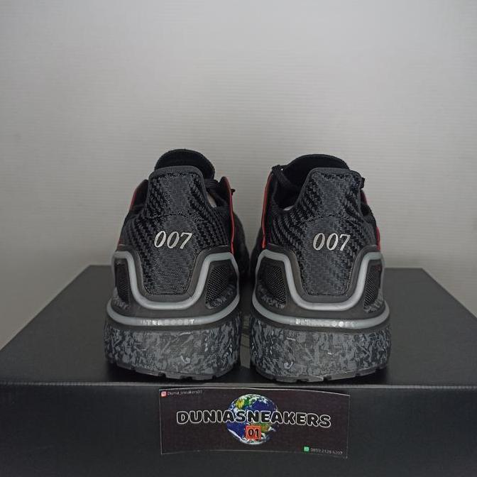adidas ultra boost 20 X james bond core black iron metallic