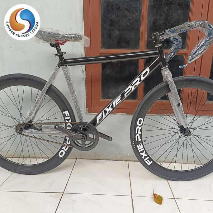 Sepeda Fixie 700C Rem Terpedo Stang Balap Frame Lokal Bahan Besi