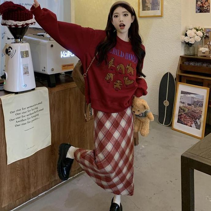 Rok Kotak-kotak Retro Pinggang Tinggi Temperamen Serbaguna Rok A-line Rok Midi Belahan Wanita Kulit 