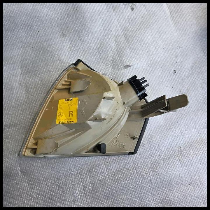 DISKON LAMPU SEIN SEN CORNER KANAN MOBIL MERCEDES BENZ MERCY W202 C-CLASS ORIGINAL BOSCH ( PUTIH )