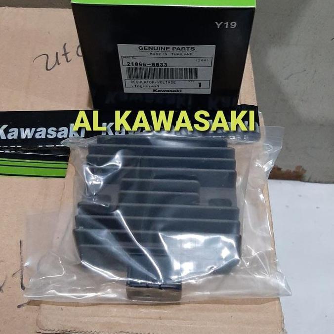 Kiprok Aki Regulator Ninja 650 Er6 Er6N Er6F Original