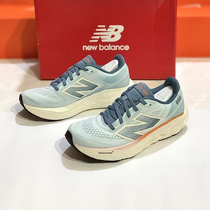 SEPATU WANITA NEW BALANCE 880 V14 BLUE (W880J14)