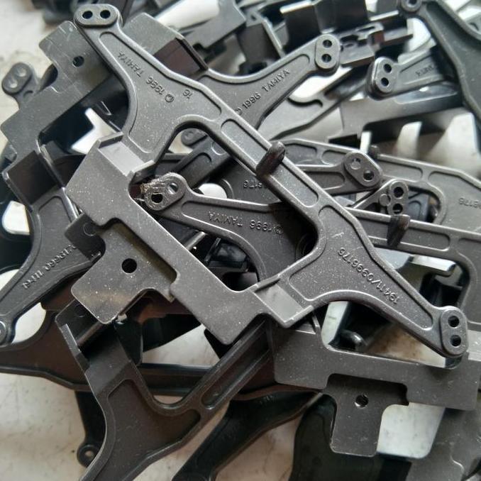 AKAR FM CARBON TAMIYA (LOOSE KIT)