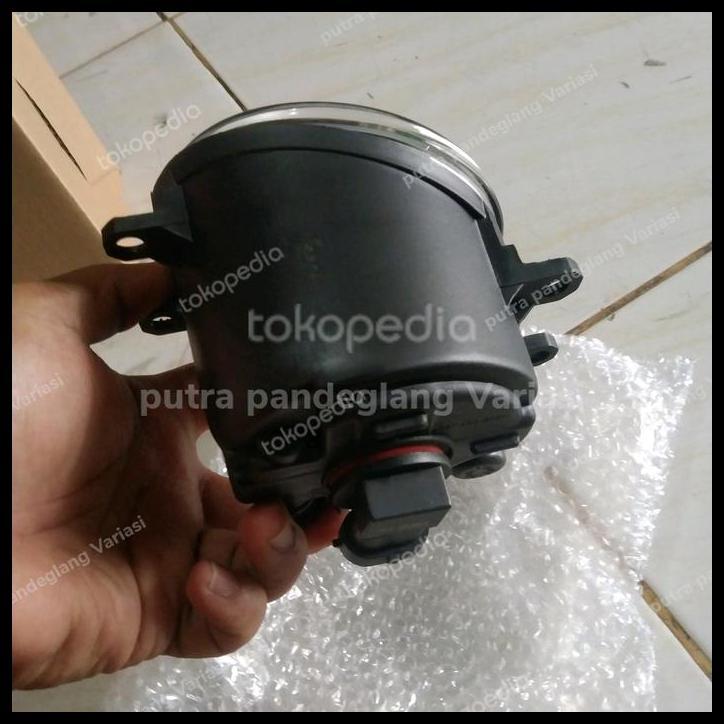 TERLARIS LAMPU FOG LAMP LAMPU KABUT MOBIL AVANZA XENIA LAMA INNOVA 2004 KANAN 1 PCS