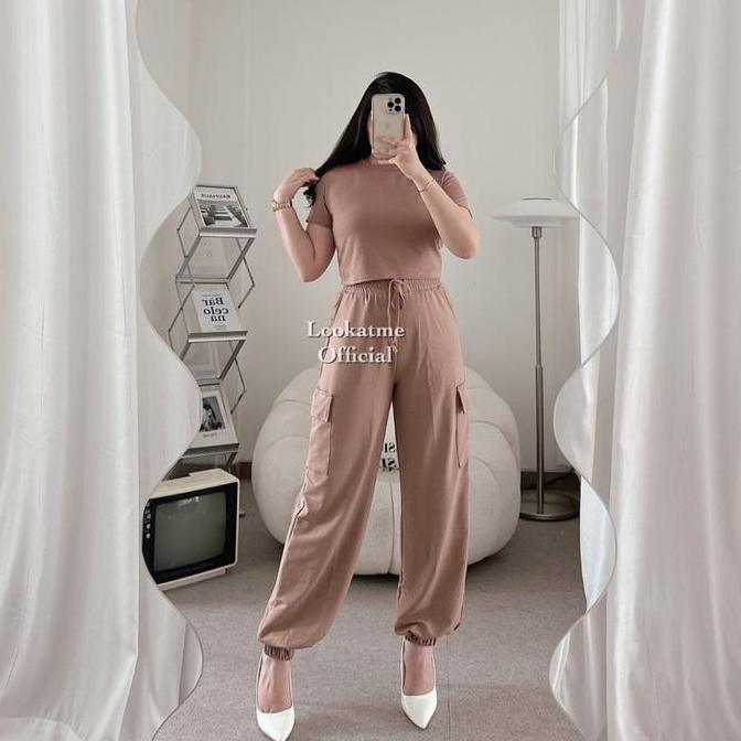 Grgd- Lookatmeofficial - Maurel Cargo Set - Setelan Atasan Jogger Cargo Wanita Panjang Baju Crop
