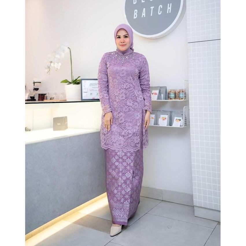 COD Set Kebaya Brukat Payet Lalisa/Kebaya Modern/Kebaya Ibu Besan/Kebaya Kondangan/Kebaya Wisuda Ter