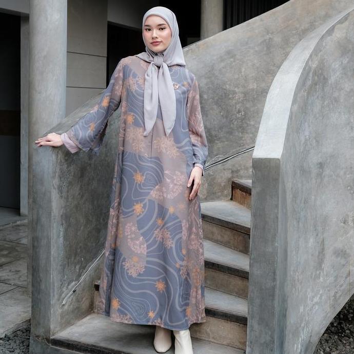 ZM Zaskia Mecca - Luny Dark Grey Dress Jelita Indonesia Edisi Maluku