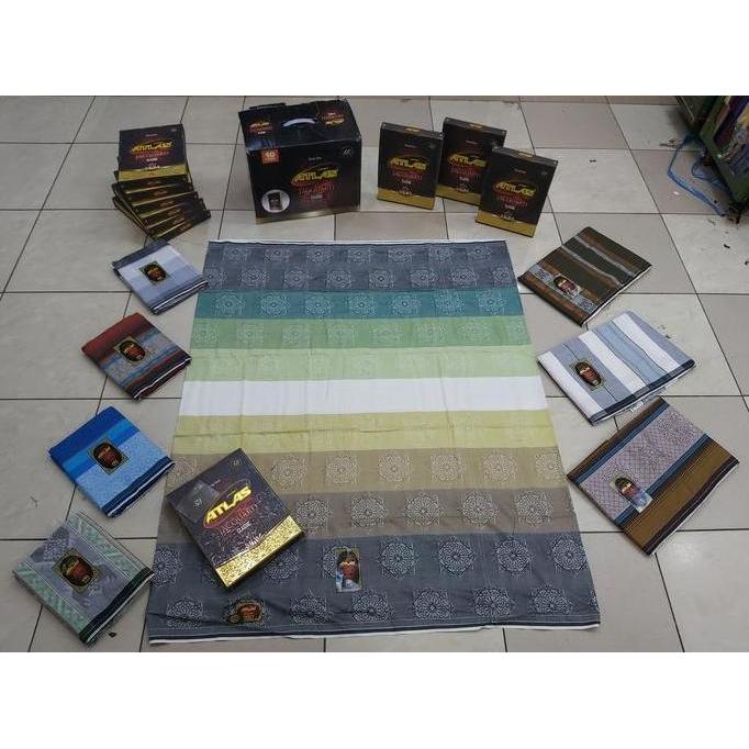 Youai- Sarung Atlas Jaguar Classic Gold