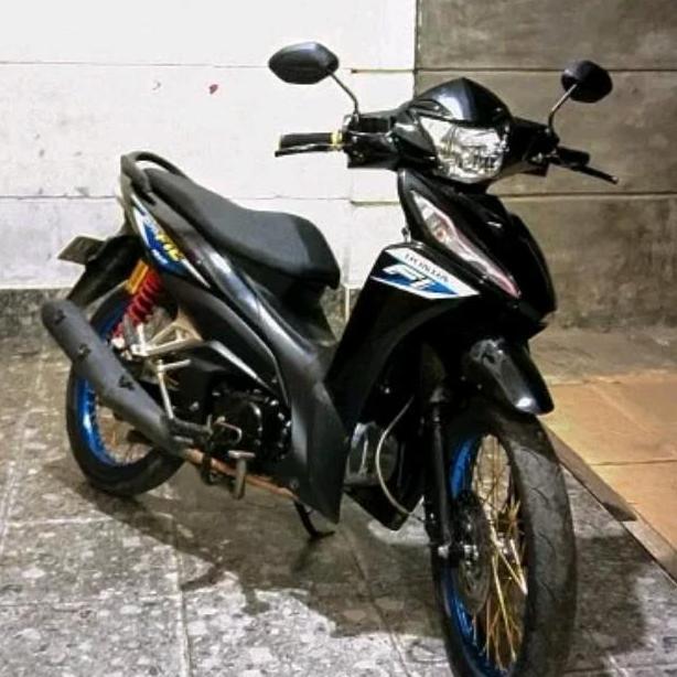 Jok Revo fit Injeksi Roadrace - Jok Revo Injeksi Fi Roadrace - Jok motor Revo Injeksi Fit Fi tinggal