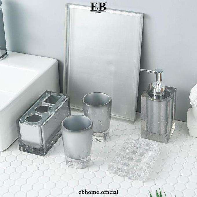 Perlengkapan Kamar Mandi Set / Luxury Glass Bathroom 85/13