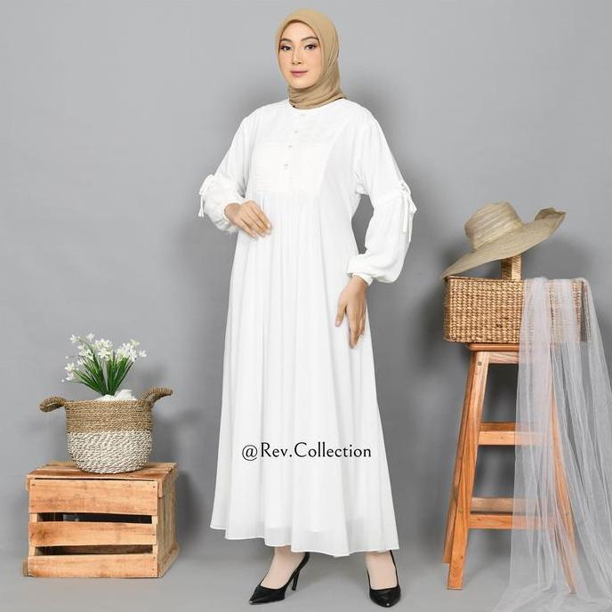 Grosir Gamis Umroh Wanita Bahan Ceruty Putih Tulang Dengan Brukat Lengan Balon Aksen Pita