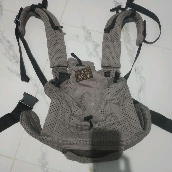PRELOVED Gendongan bayi merk Cuddle me Levana Air Taupe