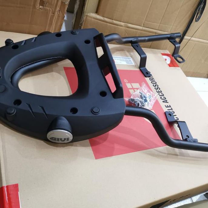 breket box adv 150 givi Terlaris