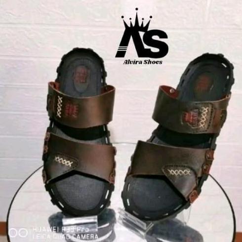 Kakikaki- Terlaris Sendal Pria Kulit Asli, Sandal Kulit Original, Sandal Kulit Pria Trend Masa Kini 