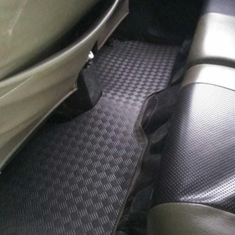 karpet mobil sigra daihatsu alas kaki fullset sigra matras