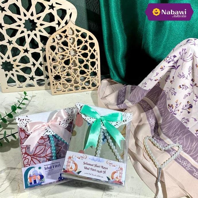 Thebest- Hampers Jilbab Segiempat Motif Souvenir Oleh Oleh Haji dan Umroh Free Kartu Ucapan Azalia S