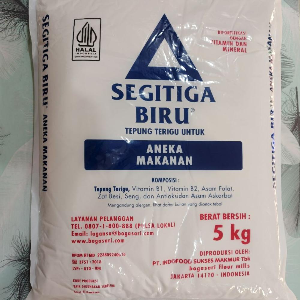 Tepung Terigu Segitiga Biru 5 kg