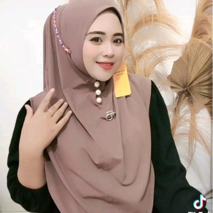 Terpopuler- Hijab Fo Bergo Daisha Pet Malay