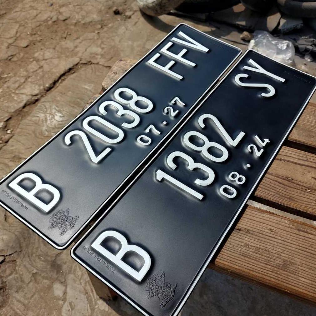 PLAT NOMER MOBIL CUSTOM NOMOR TIMBUL PUTIH HITAM STANDAR plat mobil DP10