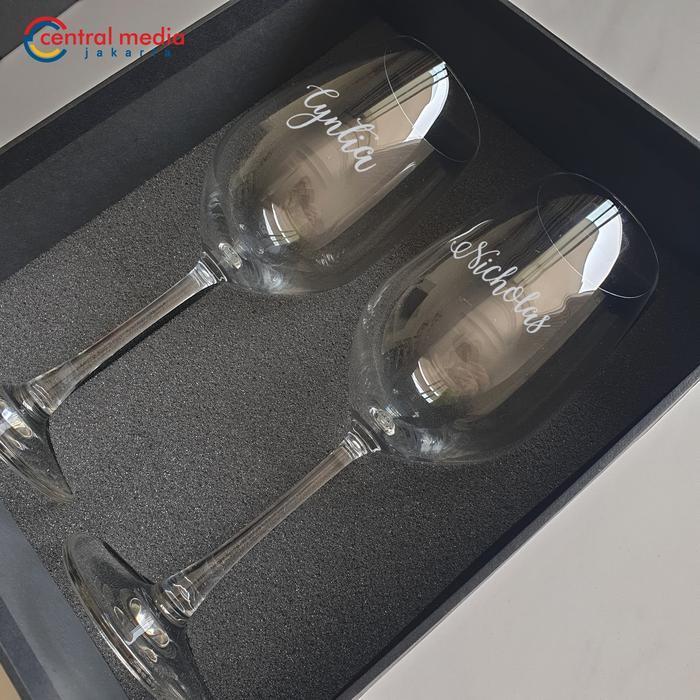 Hampers 2 Pcs Engraved Wine Glass Gift Box Gelas Wine Grafir Custom