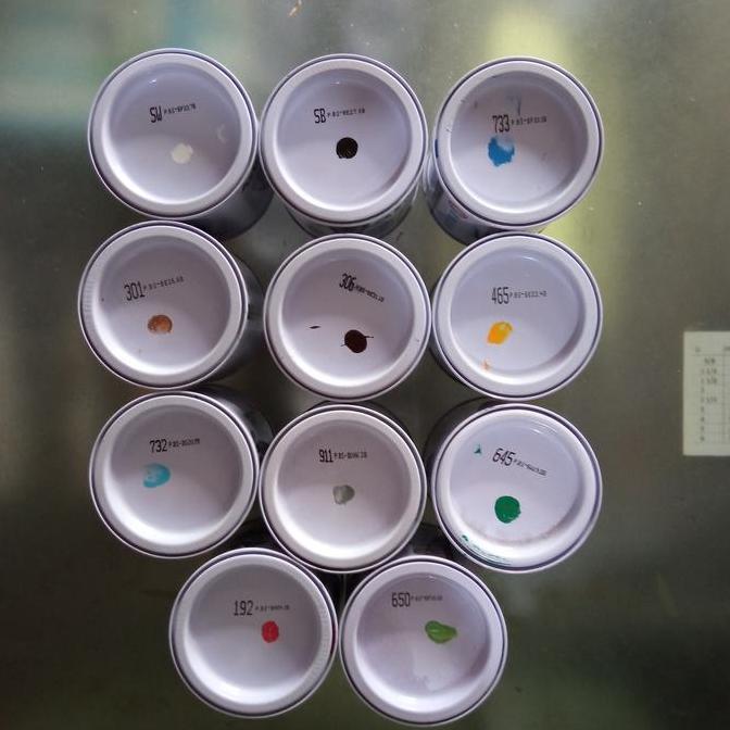 Cat- Cat Besi & Kayu Avian 200Cc